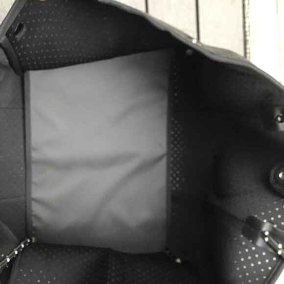 Large Neoprene Weekender Travel Handbag Tote with Matching Coin Purse NEW - Picture 7 of 9